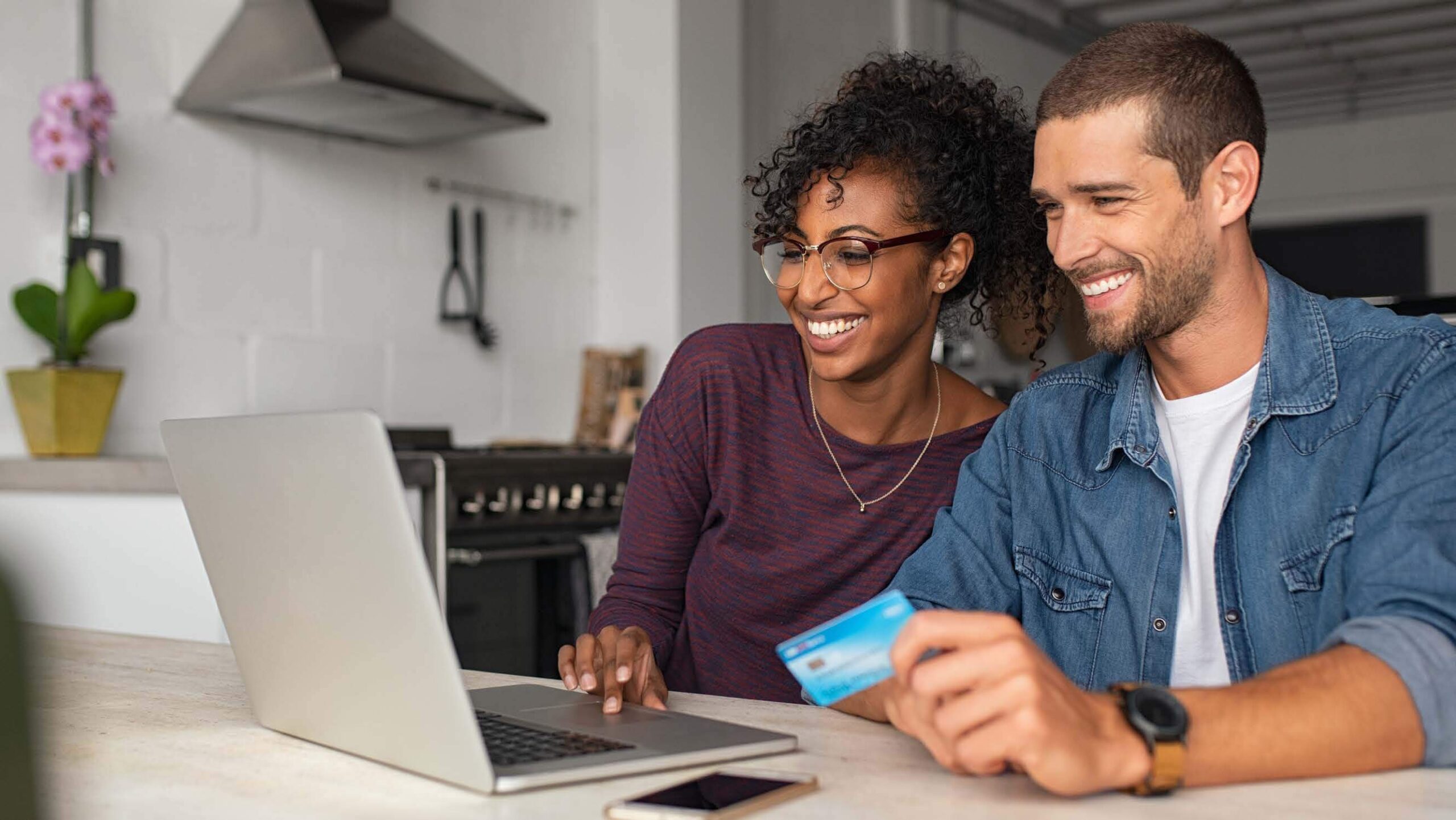 Couple Making Bill Payments Prosperity Bank App - eStatements2